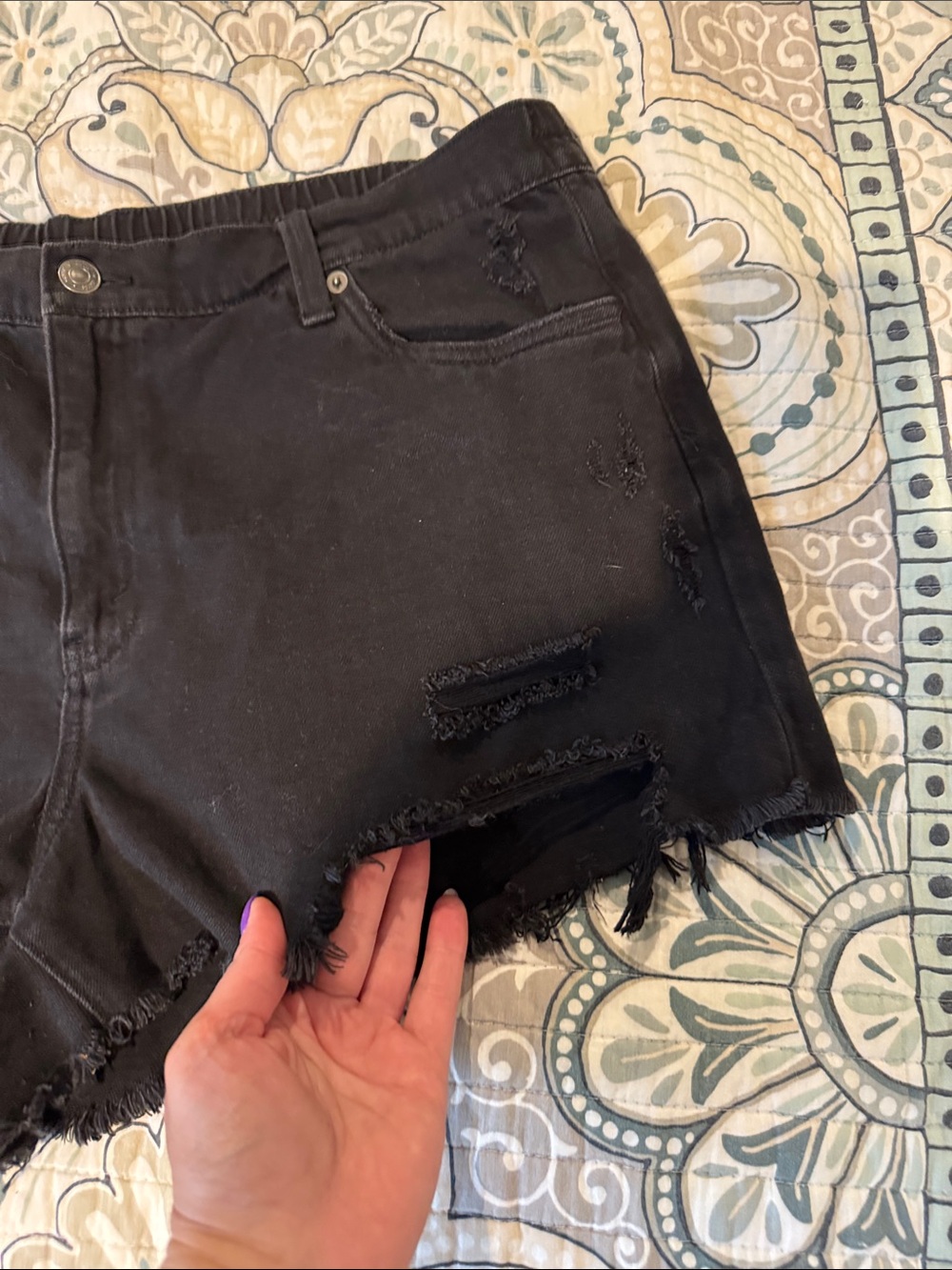 Aerie Black Distressed Women's Denim Shorts - Picture 4 of 7